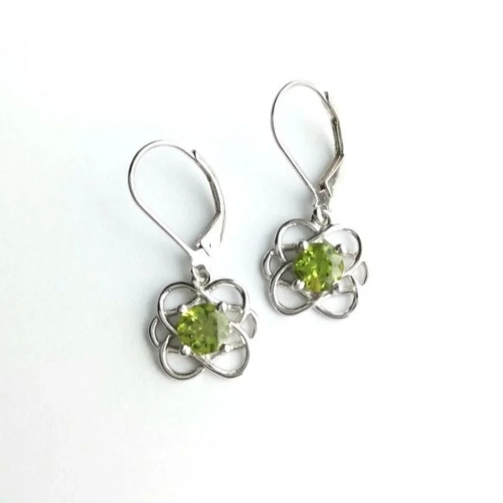 New Sterling silver Peridot modernist flower earrings lever back